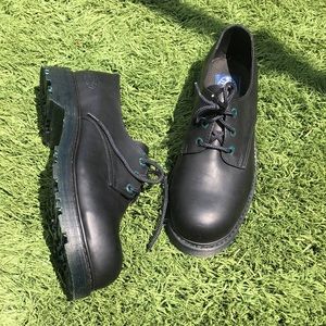 Vintage Nana industrial shoe